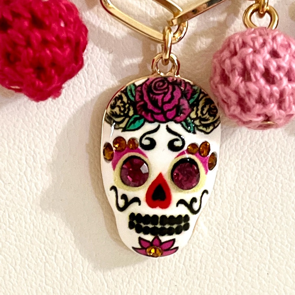 NWT Betsey Johnson Fiesta Necklace - Picture 3 of 8